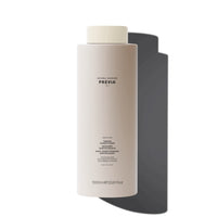 Smoothing Taming Conditioner 33.8 oz Hero Image