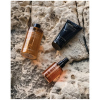 Suncare Virtuous Summer Kit Lifestyle Image 16